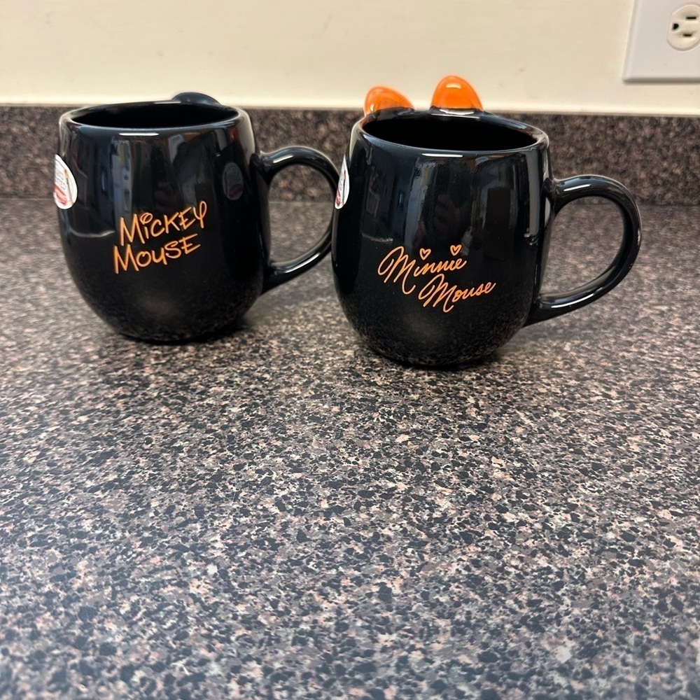 Disney Mickey & Minnie Mouse 3D Skeleton Halloween Mugs - Picture 2 of 5